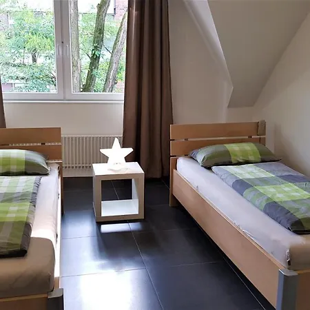 Hankenstrasse Apartment *