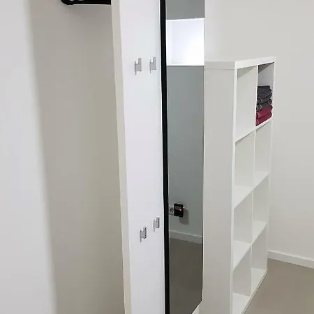 Hankenstrasse Apartment *