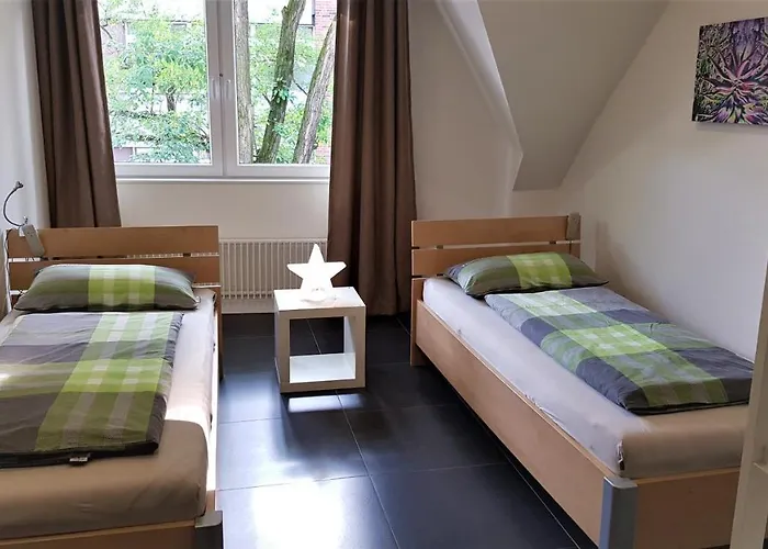 Hankenstrasse Apartment *